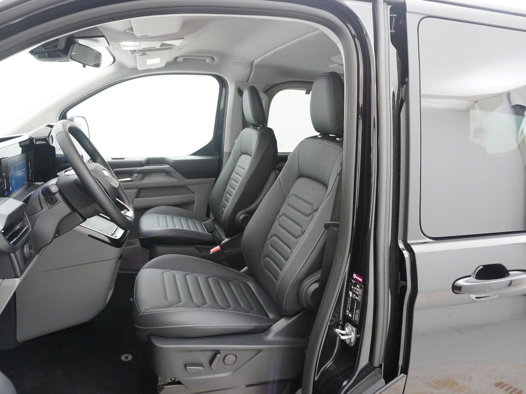 FORD Tourneo Custom 320 L2 2.0 TDCI Titanium X