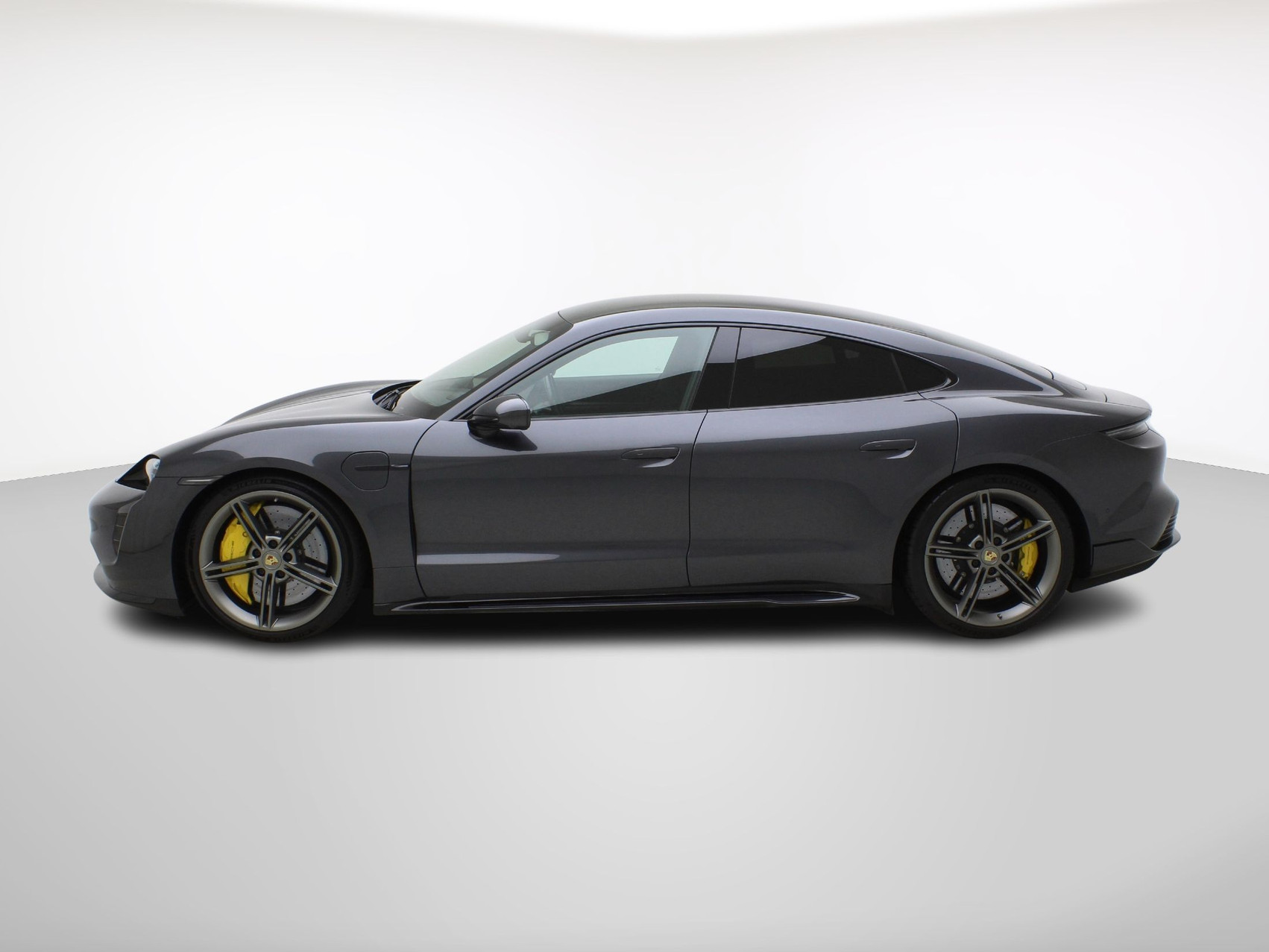 PORSCHE Taycan Turbo