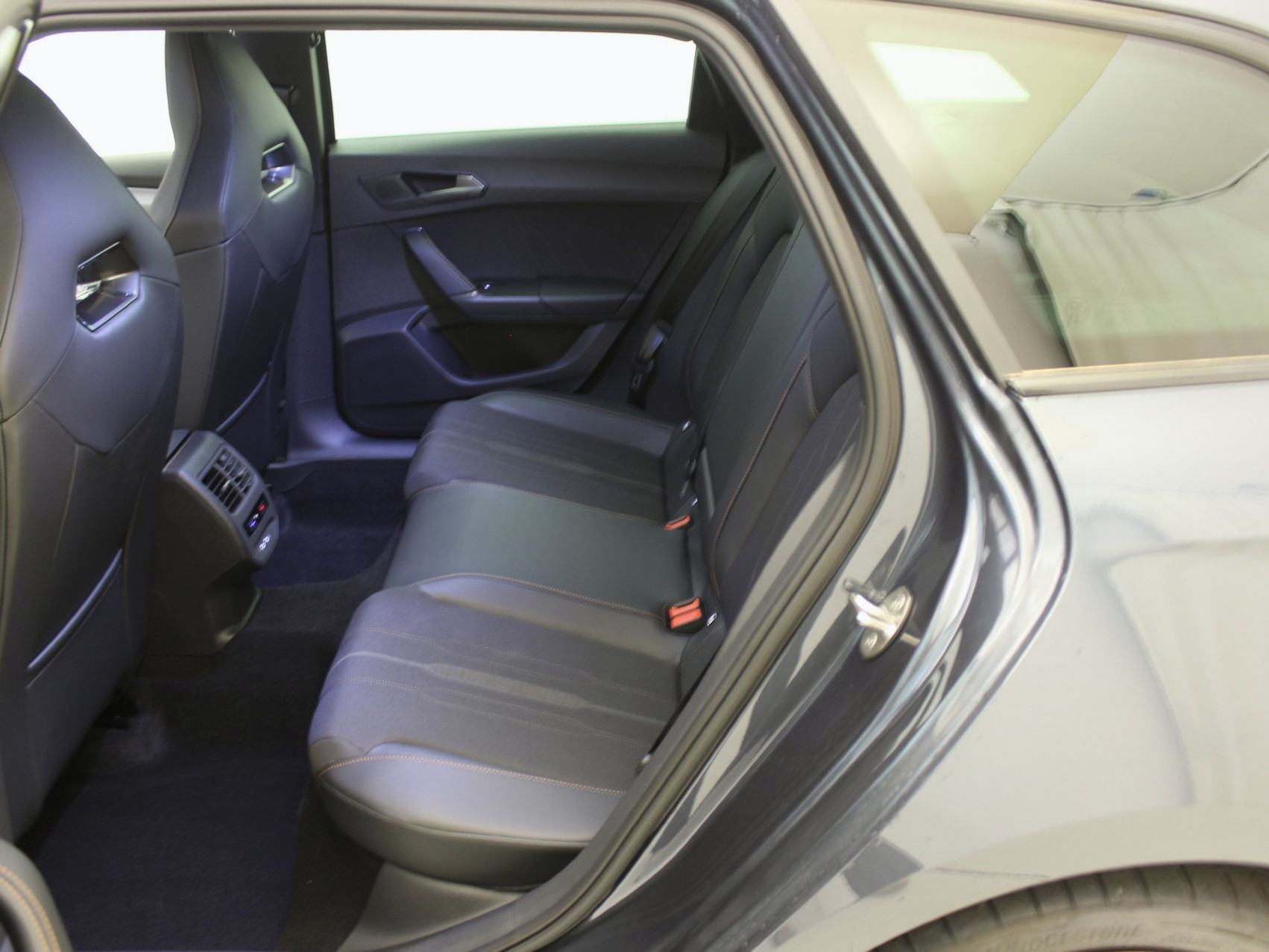 CUPRA Leon ST 1.5 eTSI ACT DSG