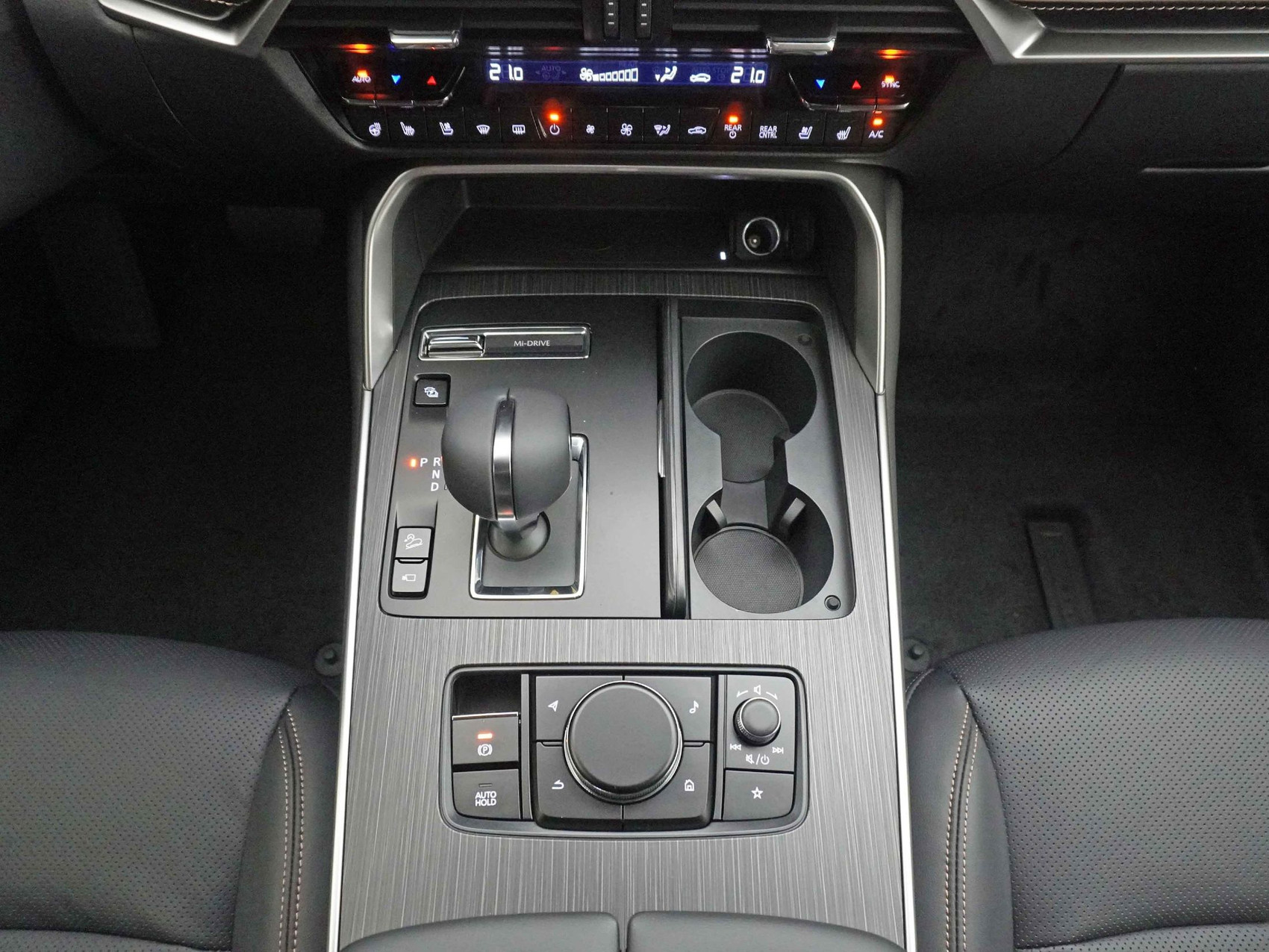 MAZDA CX-80 2.5 PHEV Homura Plus ***Gratis Mazda Service Pack 4 Jahre***