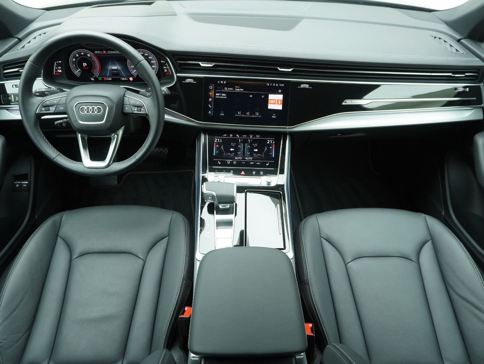 AUDI Q7 SUV 55 TFSI e S Line quattro T-Tronic **Audi Garantie bis 10.2029**