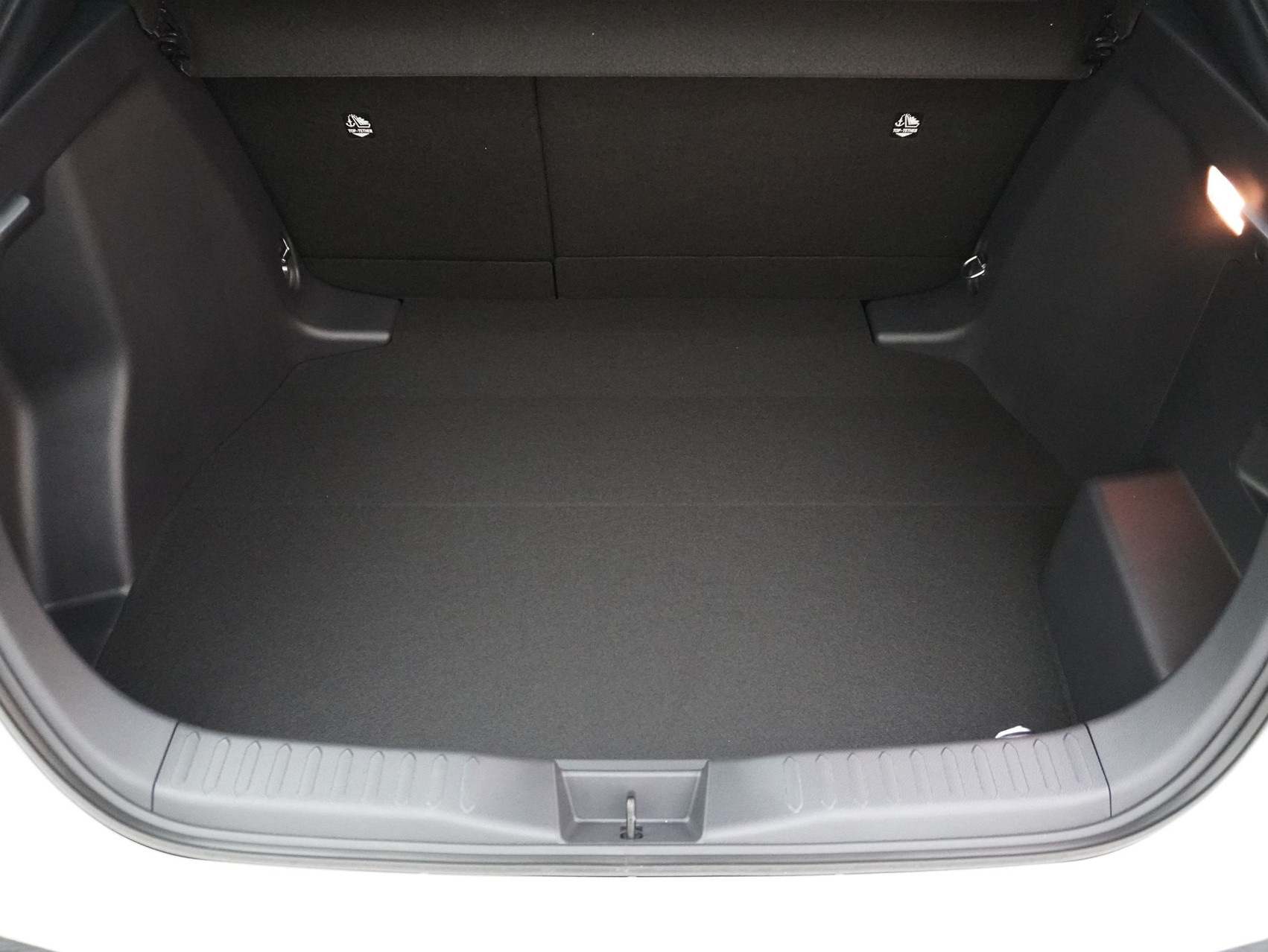 TOYOTA C-HR 2.0 HEV Trend ** 4X4 **