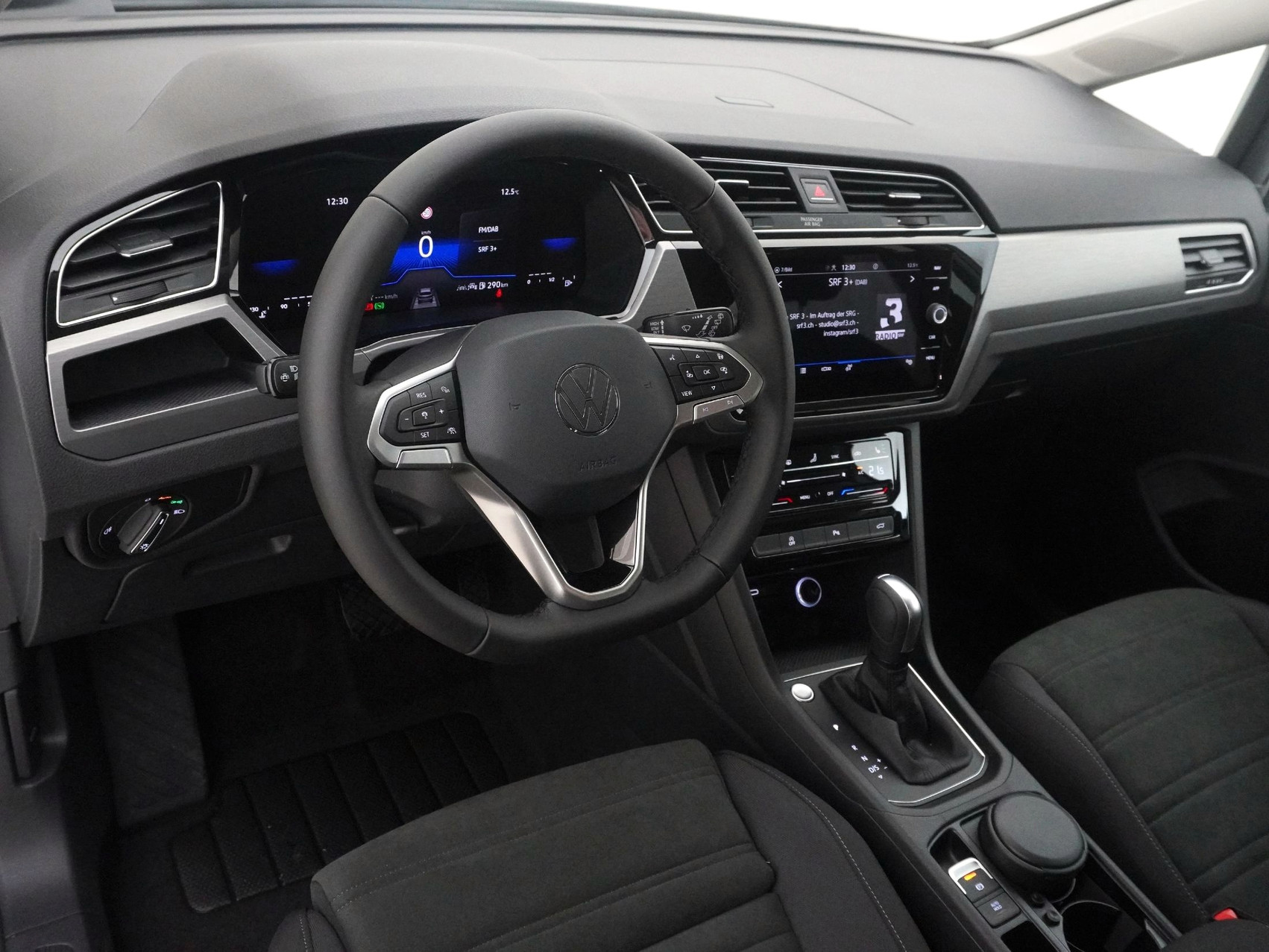 VW Touran 1.5 TSI R-Line DSG