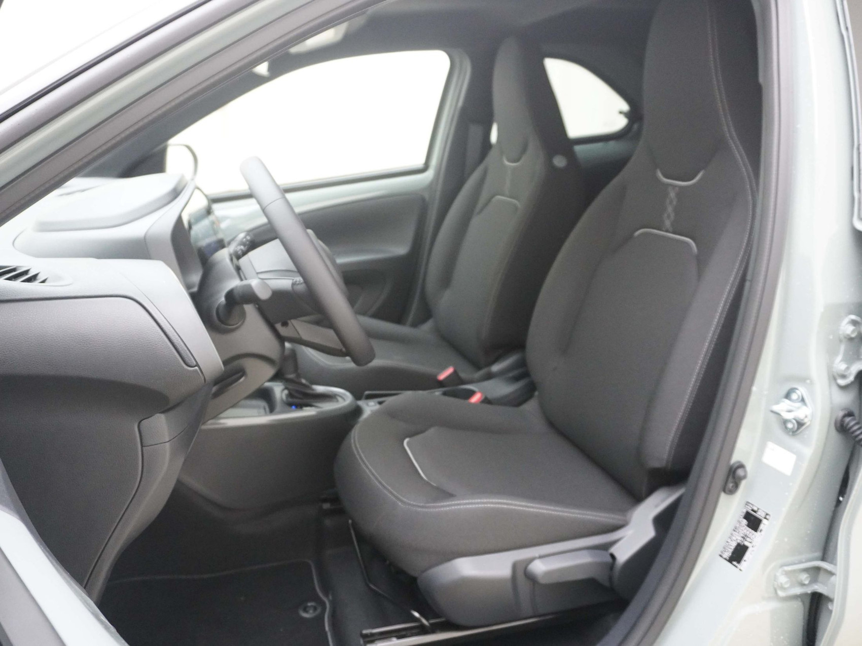 TOYOTA Aygo X 1.5 VVT-i HSD Trend