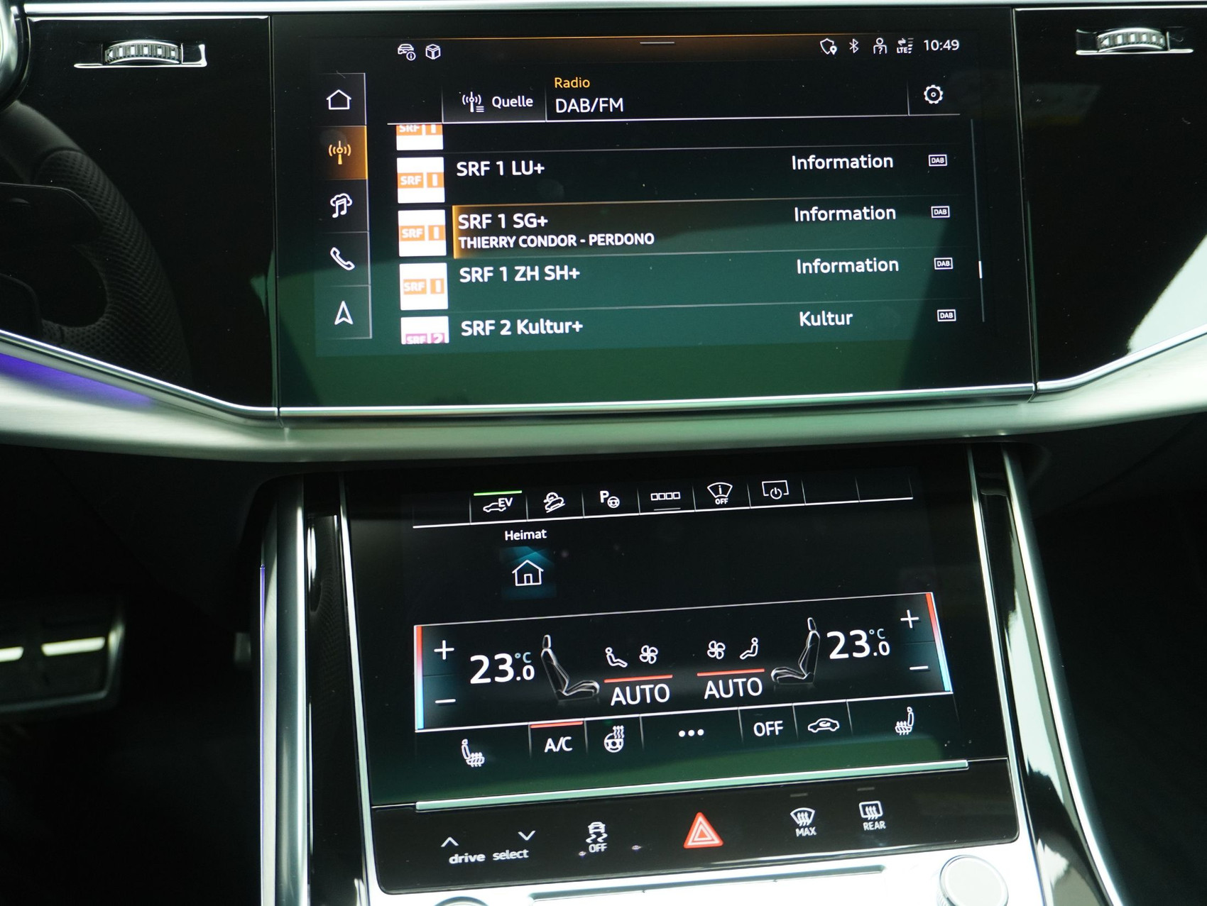 AUDI Q8 SUV 55 TFSI e S line quattro T-Tronic **Audi Werksgarantie bis 06/2030**