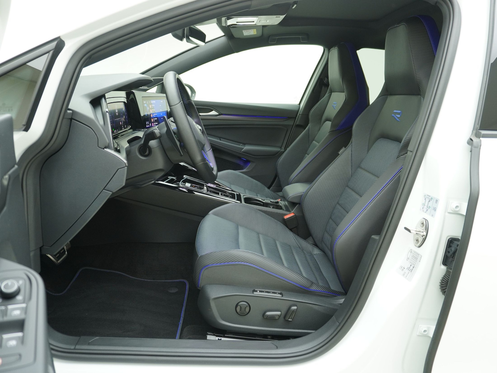 VW Golf 8 2.0 TSI DSG R 20 Years 4Motion