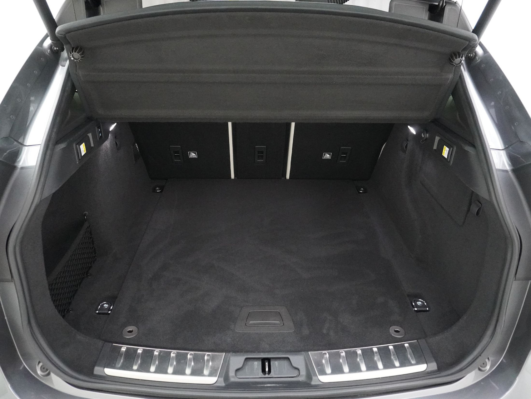 JAGUAR F-Pace 5.0 V8 SVR AWD