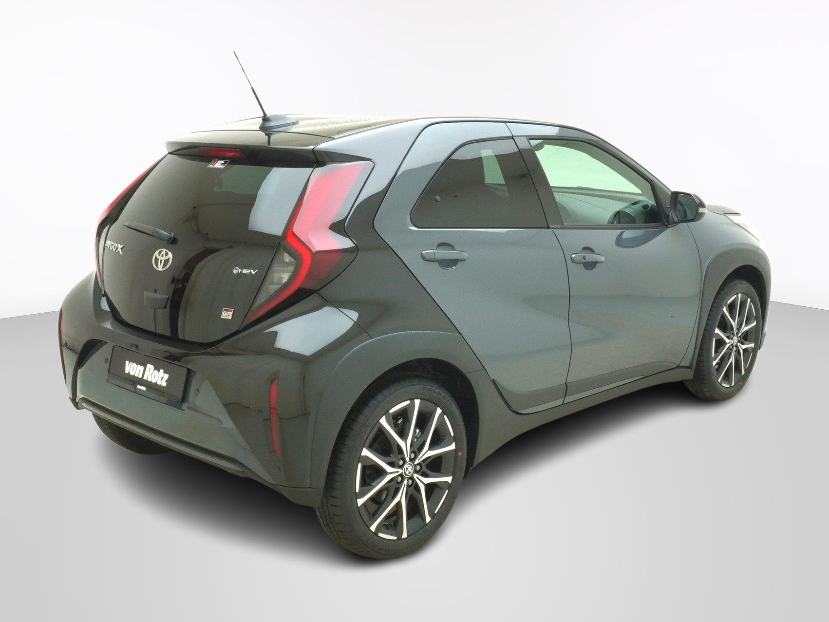 TOYOTA Aygo X 1.5 VVT-i HSD GR Sport