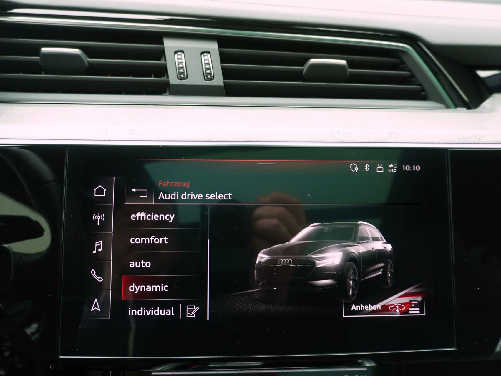 AUDI e-tron 55 S Line quattro