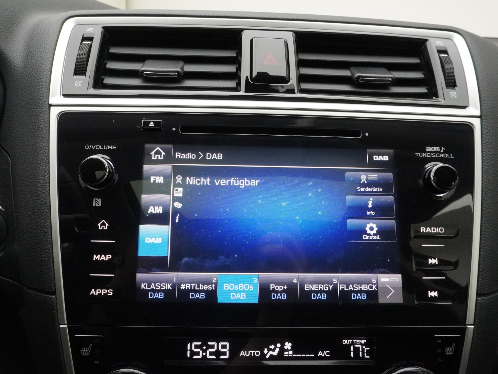 SUBARU Outback 2.5i Swiss Plus