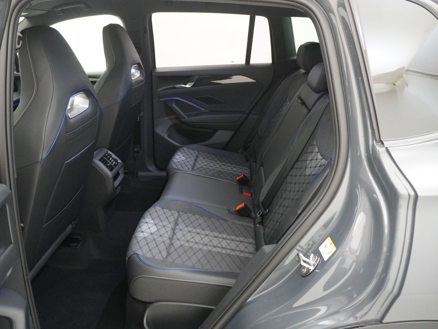 VW Tiguan 2.0 TDI R-Line 4motion