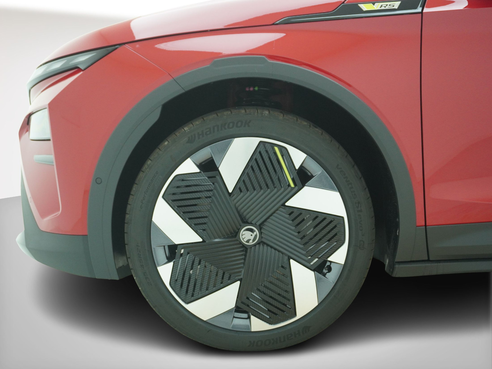 SKODA Elroq RS-MAXX 4×4