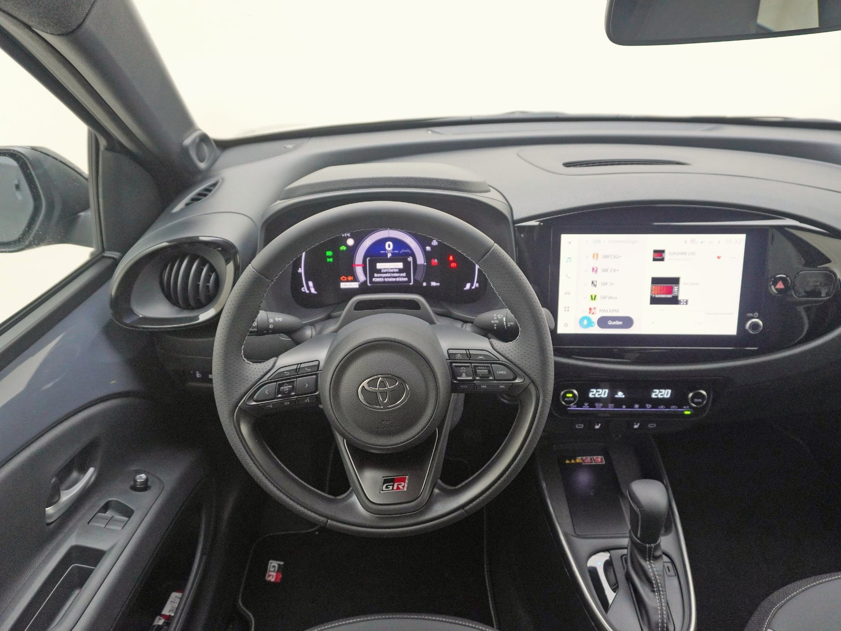 TOYOTA Aygo X 1.5 VVT-i HSD GR Sport