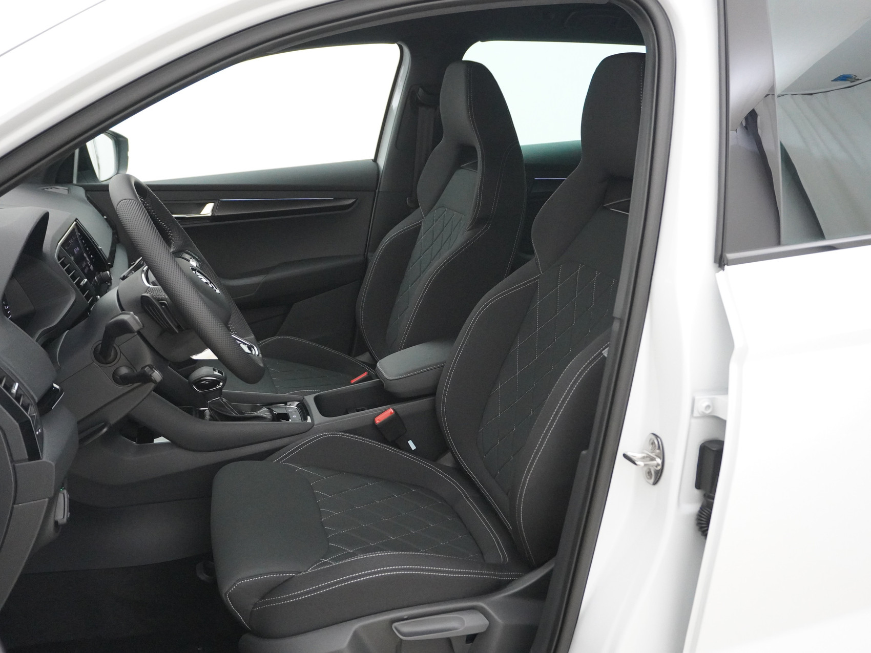 SKODA Karoq 2.0 TSI SportLine DSG 4×4