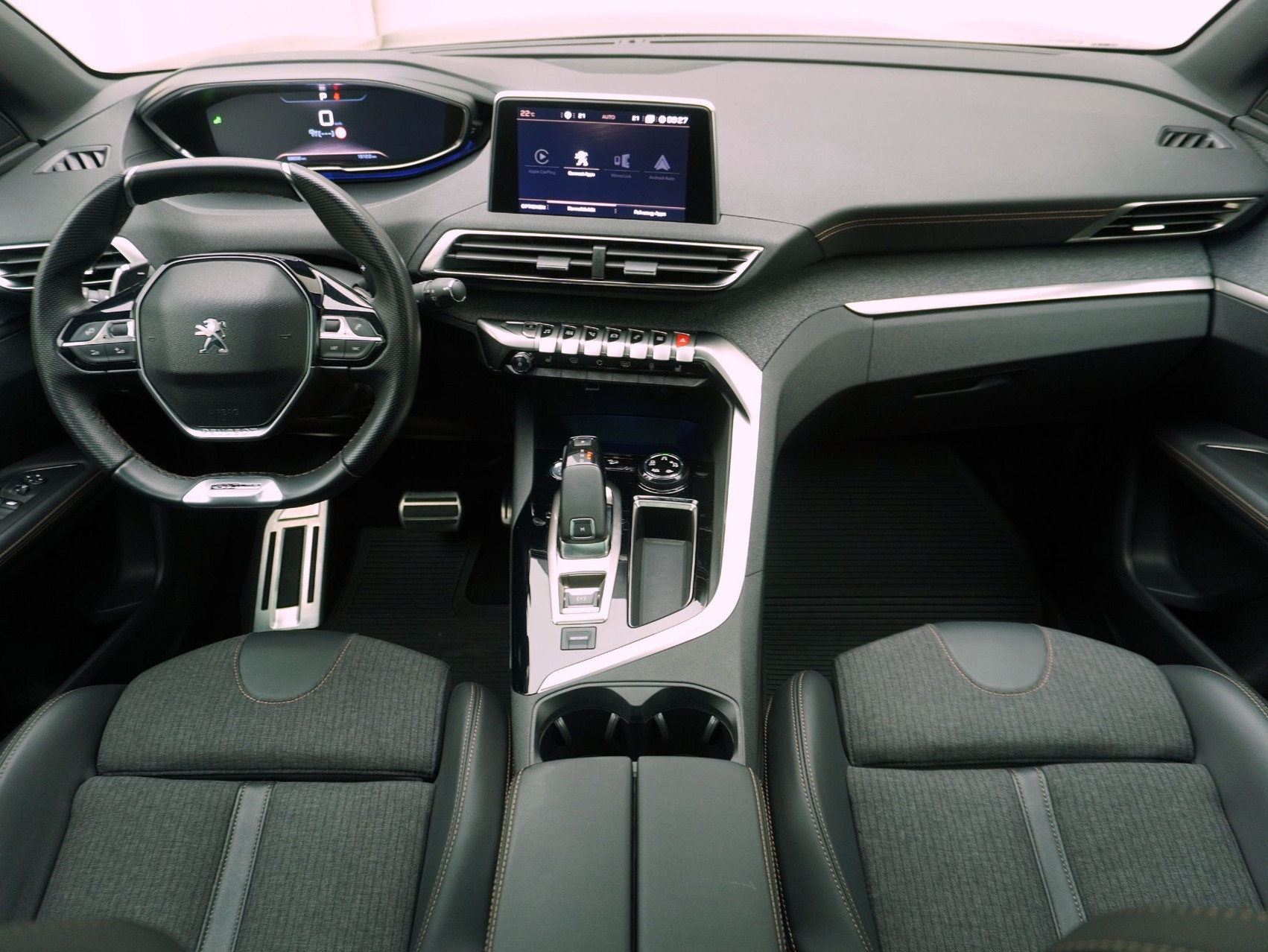 PEUGEOT 3008 1.6 PureTech GT Line