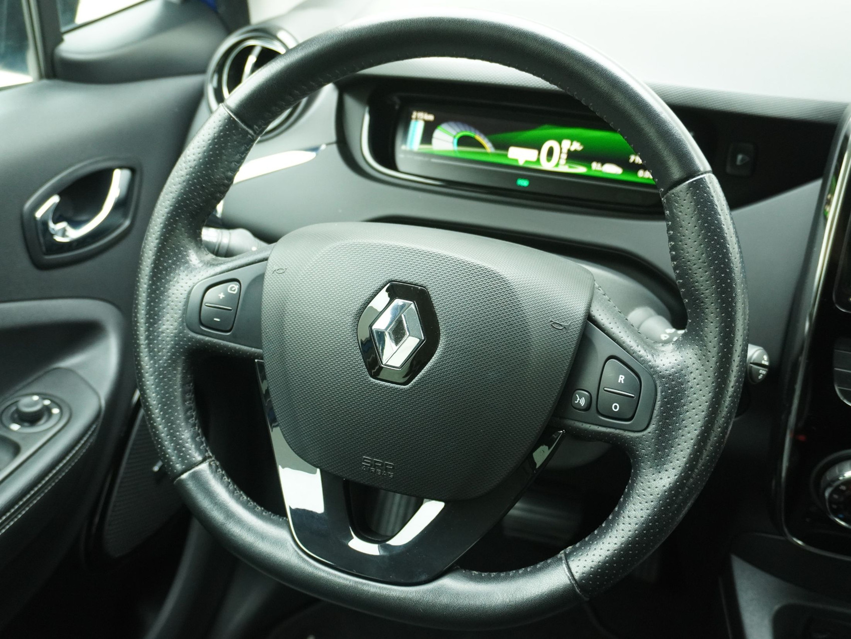 RENAULT Zoe R110 Bose