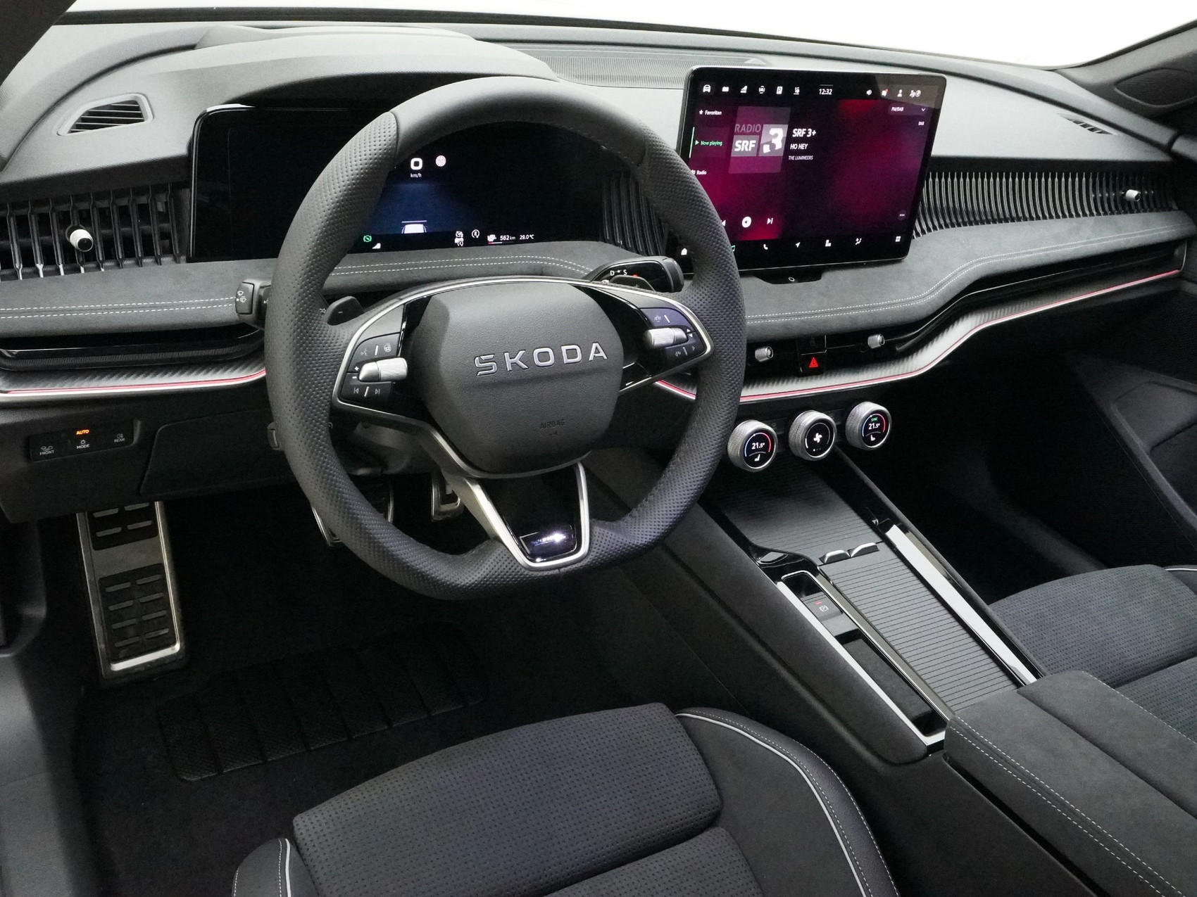 SKODA Superb 1.5 TSI Plug-in-Hybrid Sportline DSG