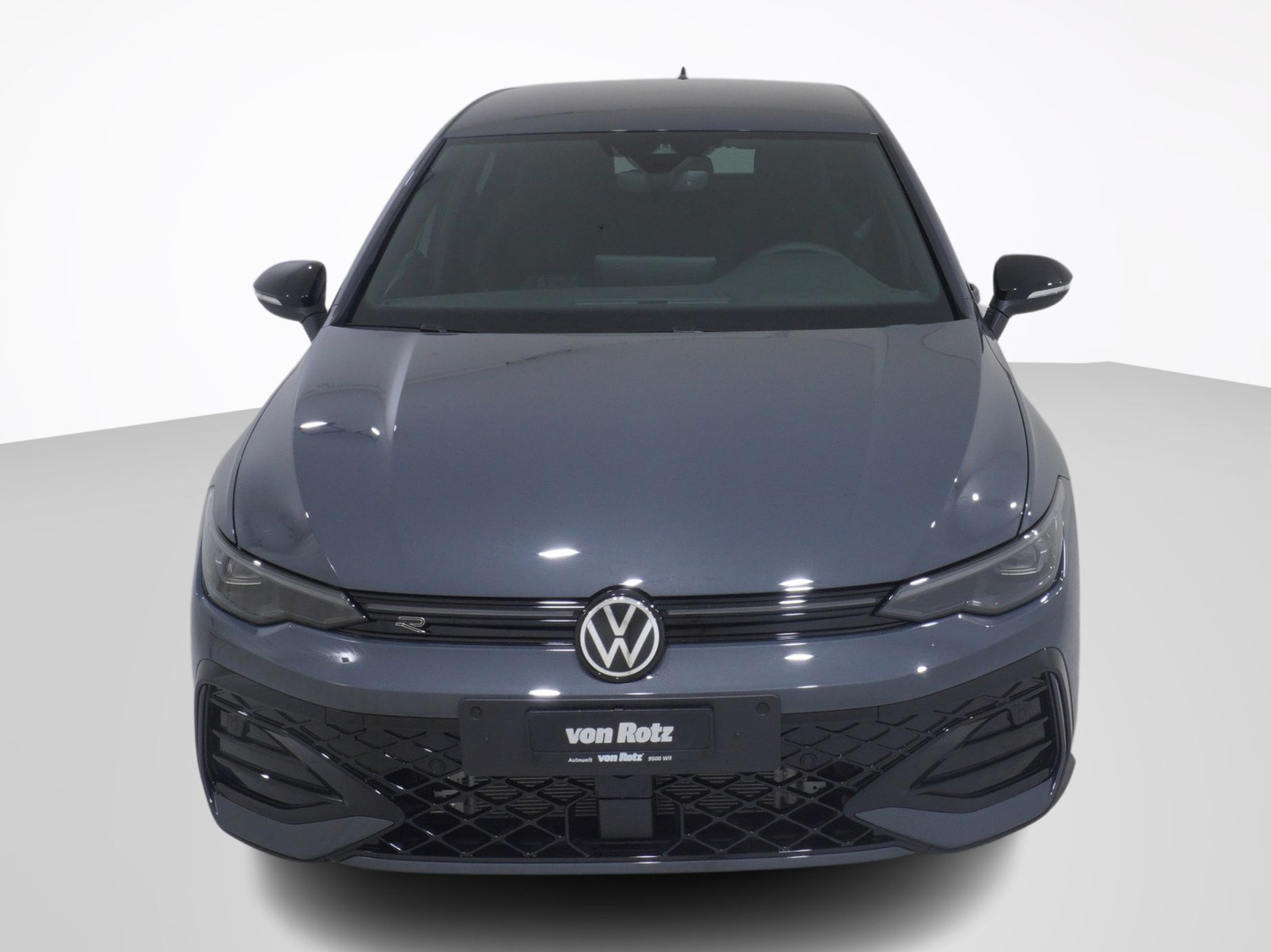 VW Golf VIII 1.5 eTSI R-Line DSG