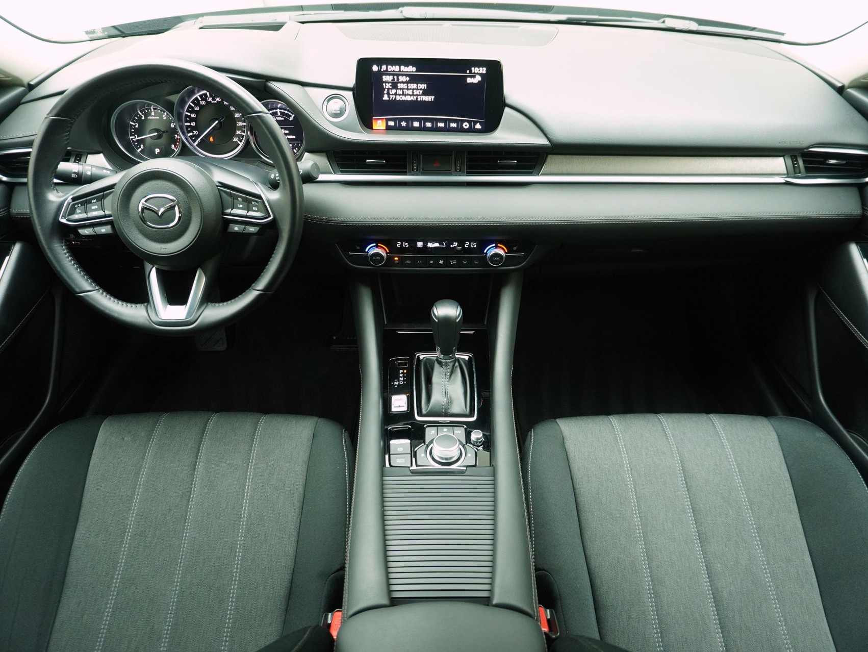 MAZDA 6 Sport Wagon 2.0 Center-Line