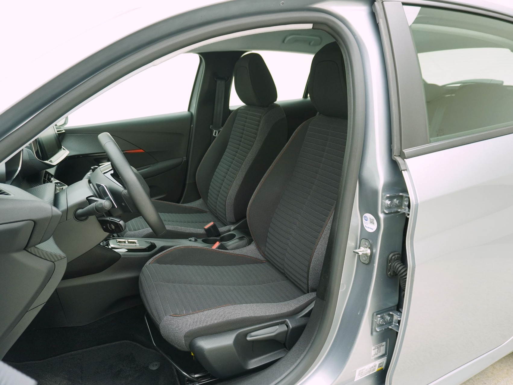 PEUGEOT 208 1.2 PureTech Active Pack