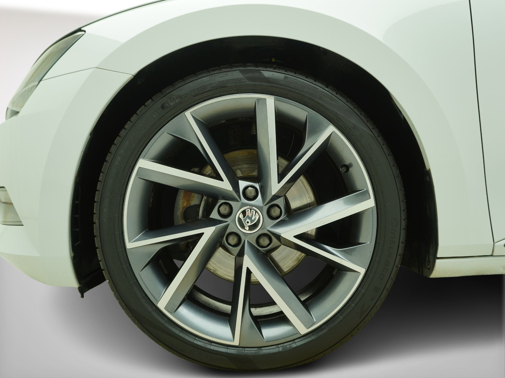 SKODA Superb Combi 2.0 TDI DSG Sport Line 4×4