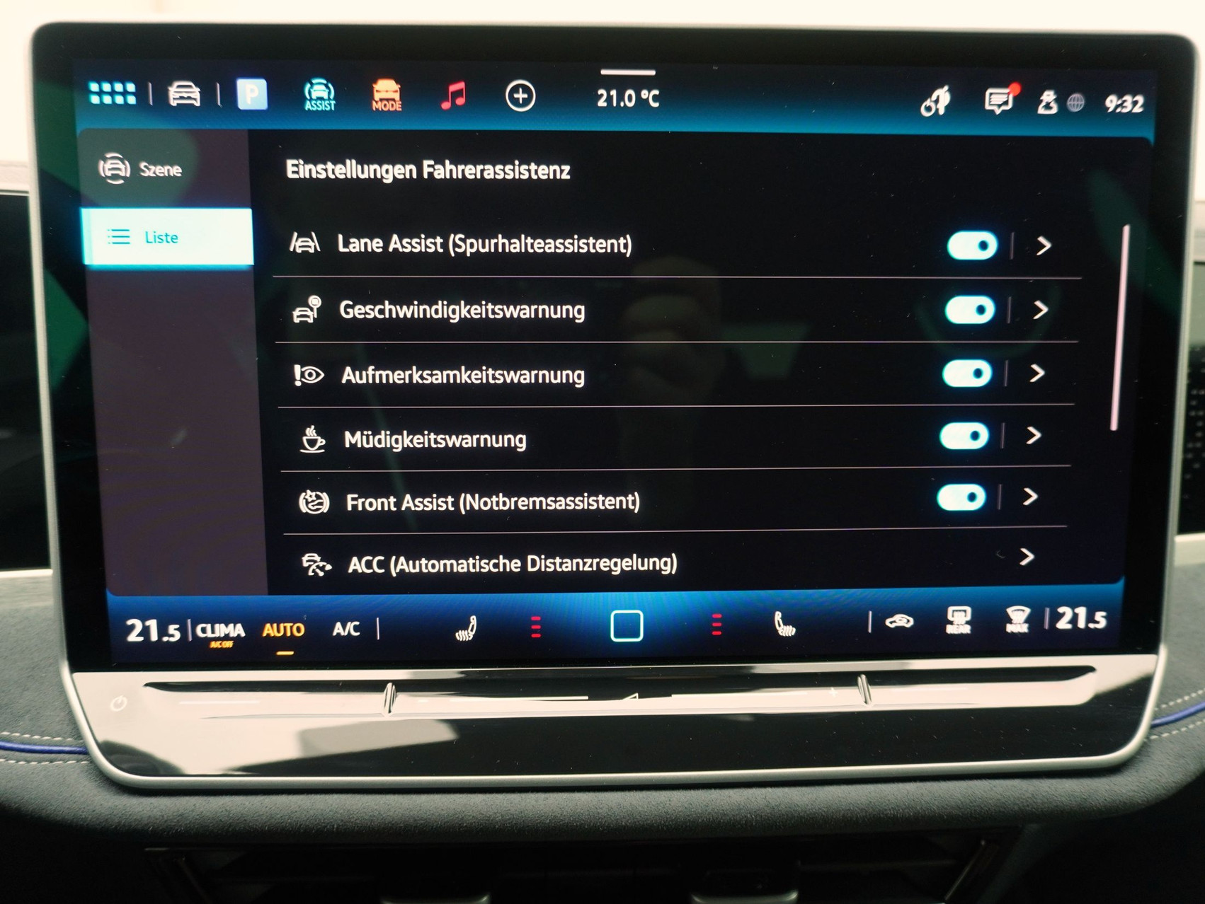 VW Passat Variant 1.5 TSI DSG Plug-in-Hybrid R-Line