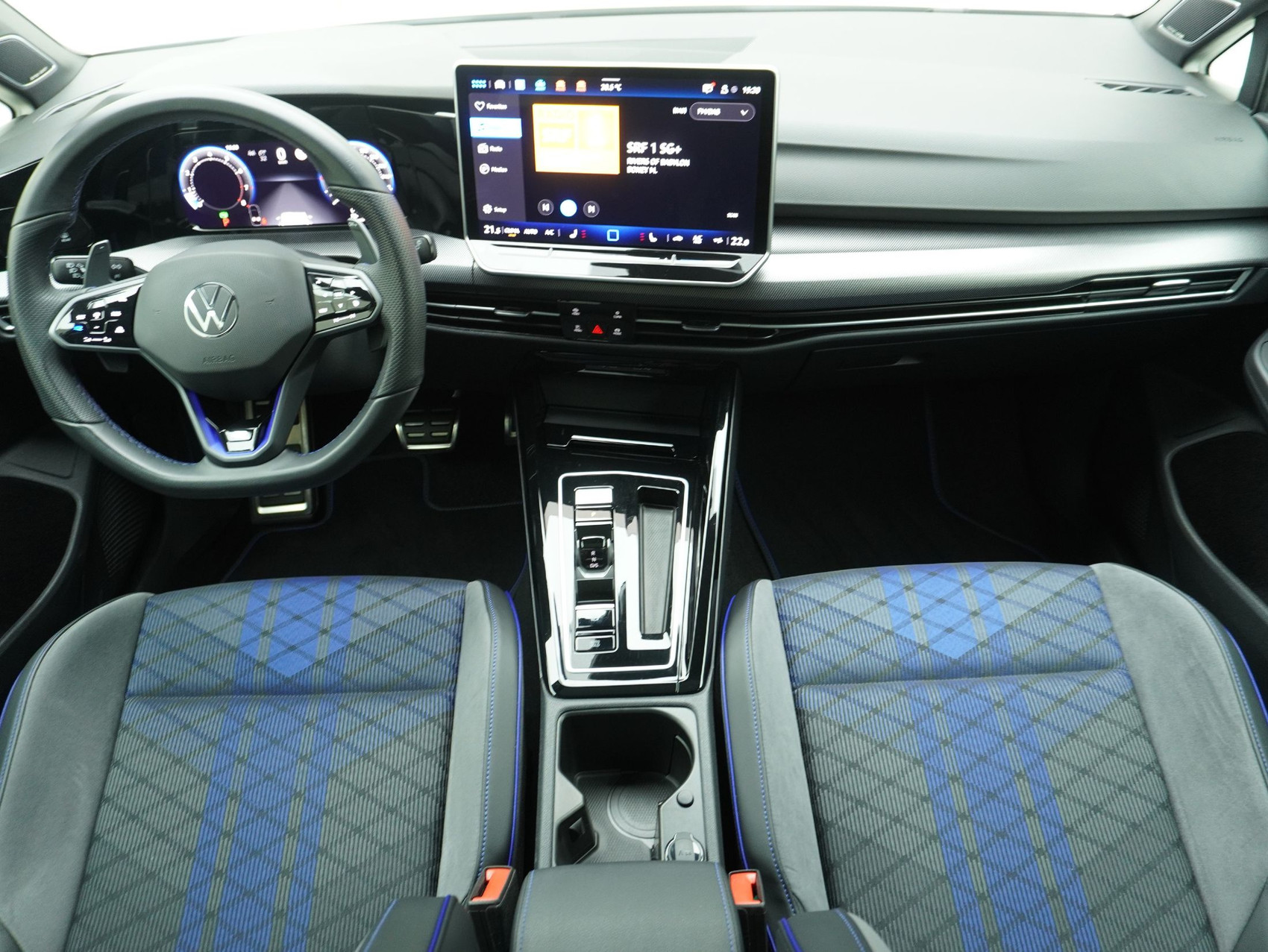 VW Golf 8.5 2.0 TSI DSG R Black Edition 4Motion (2025)