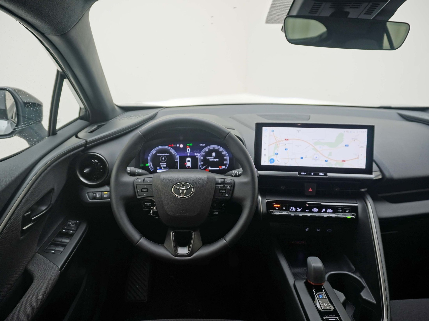 TOYOTA C-HR 2.0 PHEV Swiss Edition ** inkl. W-Räder Alu **