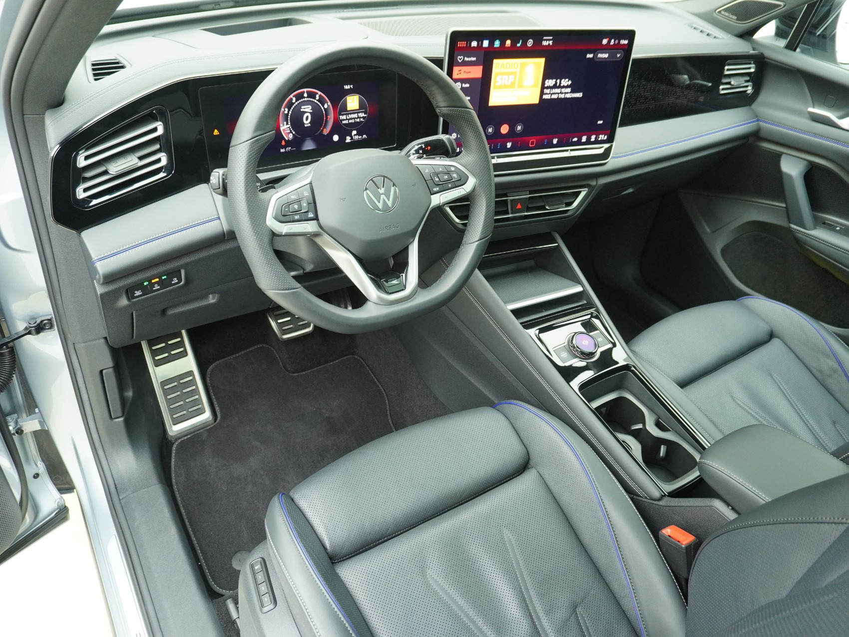 VW Tiguan 2.0 TSI DSG R-Line Black Style 4Motion (2025)