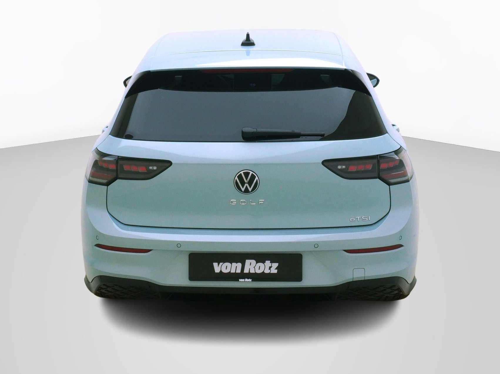 VW Golf VIII 1.5 eTSI R-Line DSG