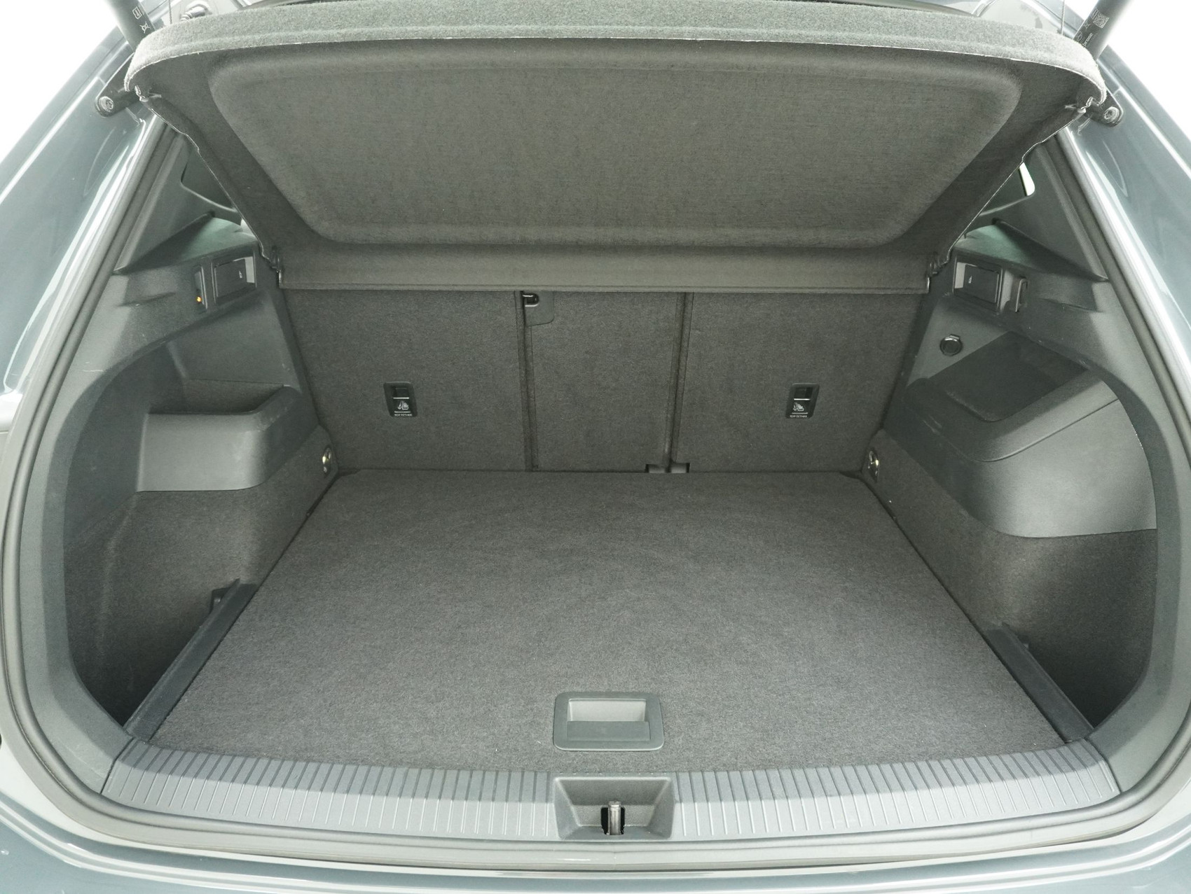 VW Tiguan 2.0 TSI DSG R-Line 4Motion