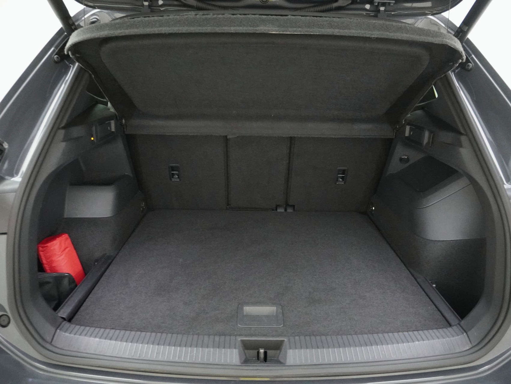 VW Tiguan 2.0 TSI DSG R-Line Black Style 4Motion (2025)