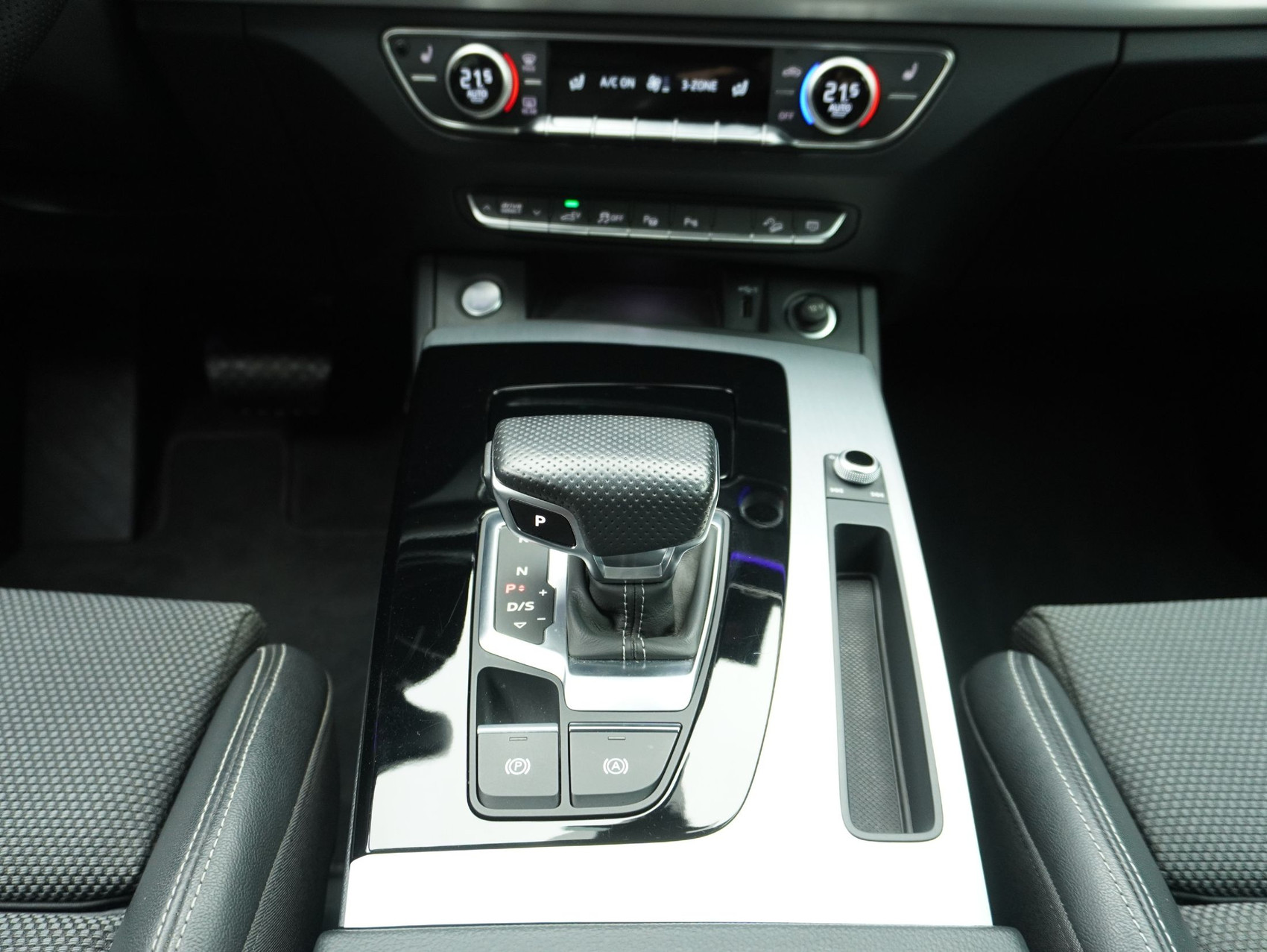 AUDI Q5 Sportback 55 TFSI e S Line quattro S-Tronic