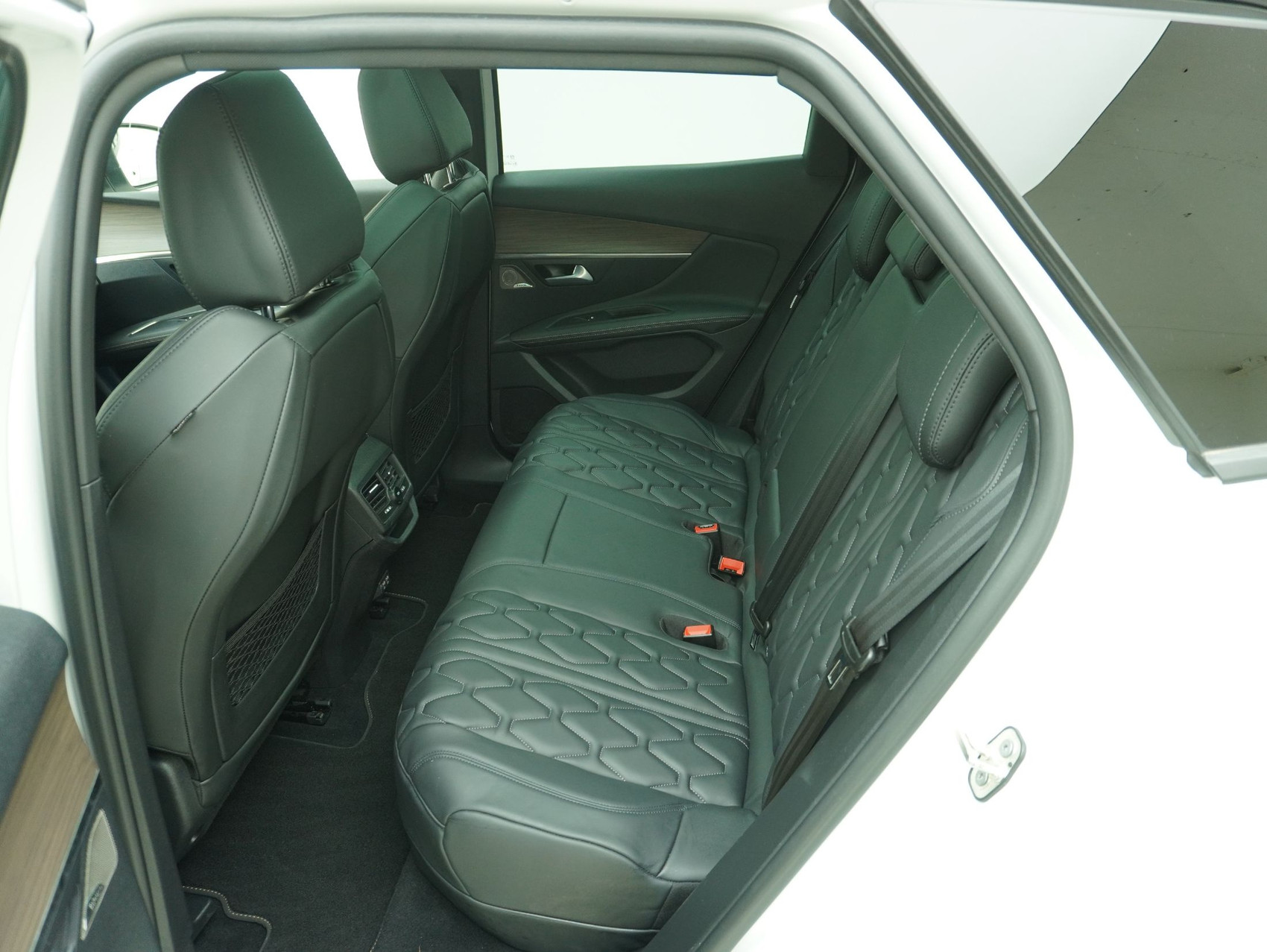 PEUGEOT 3008 1.6 Plug-in Hybrid4 GT Pack 4X4