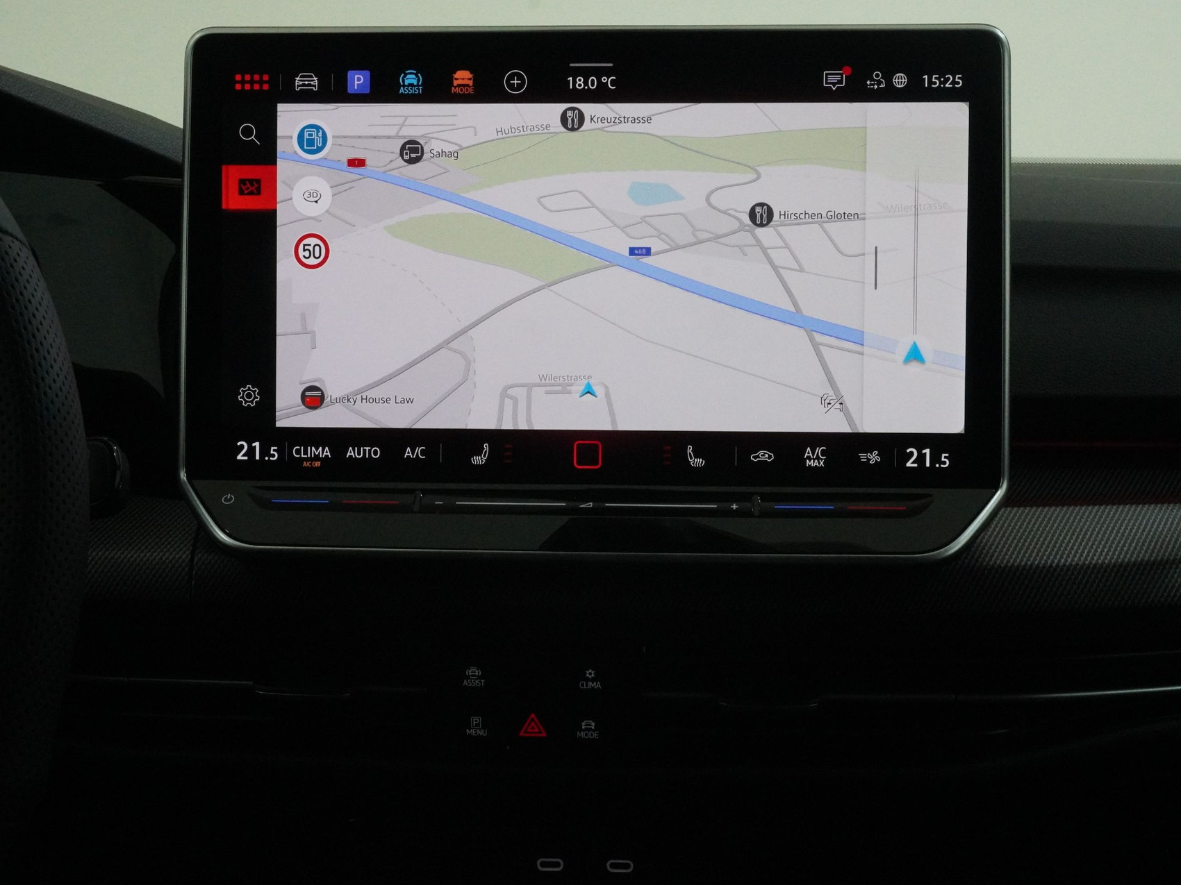 VW Golf VIII 1.5 eTSI R-Line DSG