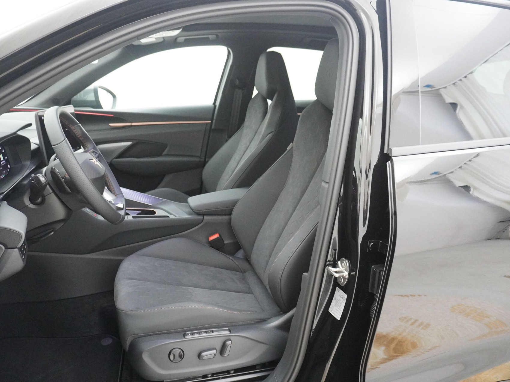 CUPRA Terramar 1.5 e-Plug-in-HYBRID VZ DSG