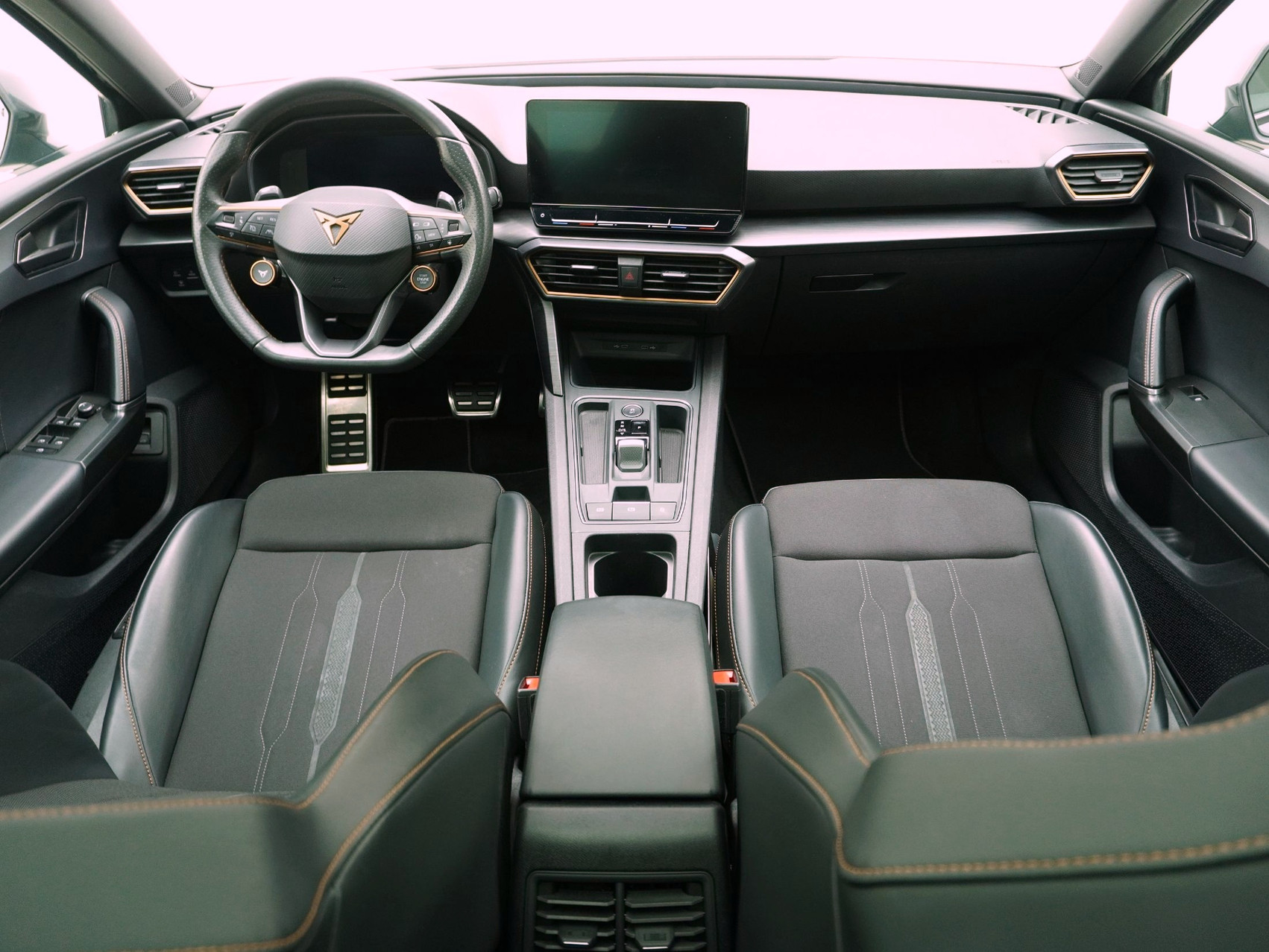 CUPRA Leon ST 2.0 TSI DSG VZ 4Drive