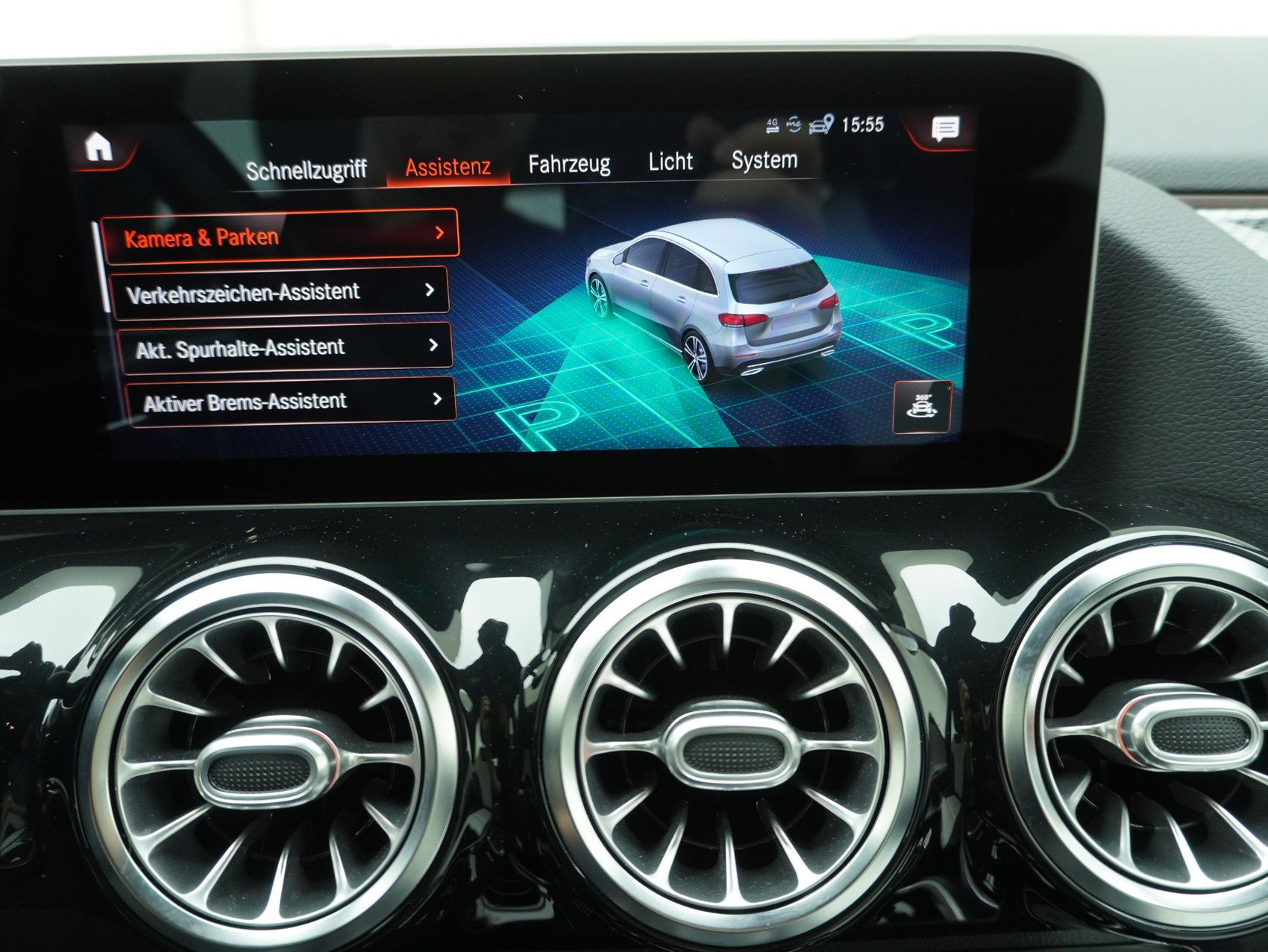 MERCEDES-BENZ B-Klasse B 250 AMG Line 4matic