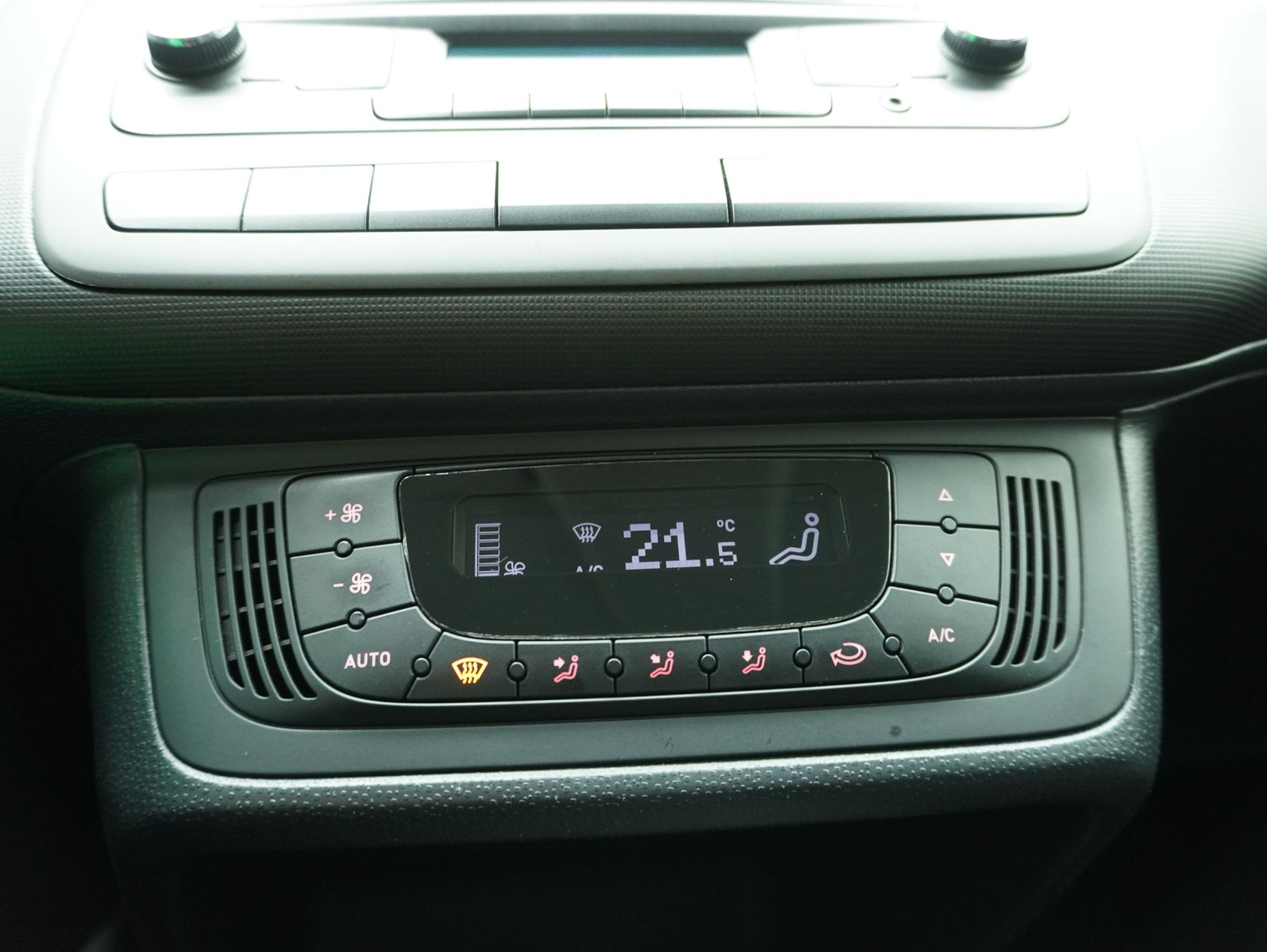 SEAT Ibiza 1.4 TSI DSG FR