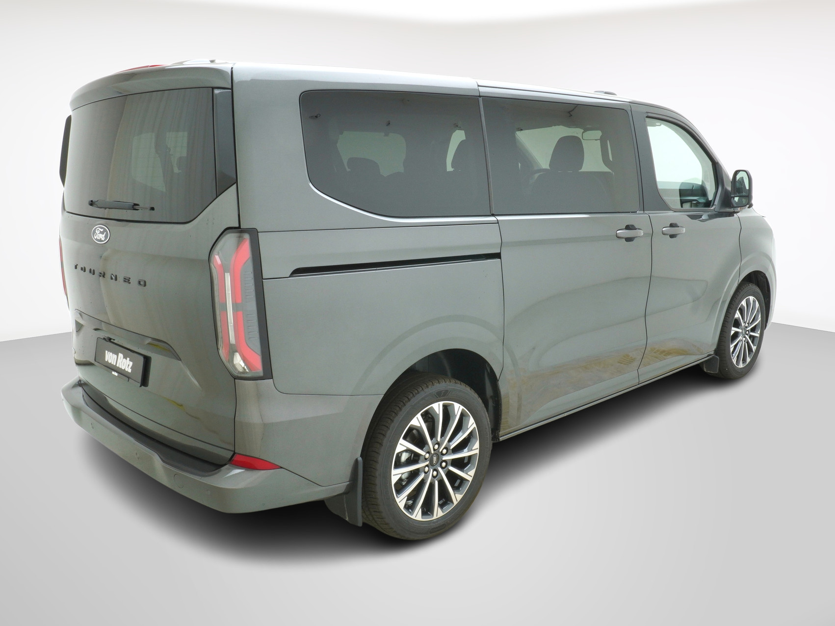 FORD Tourneo Custom 320 L1 2.0 TDCI 4×4 Titanium X