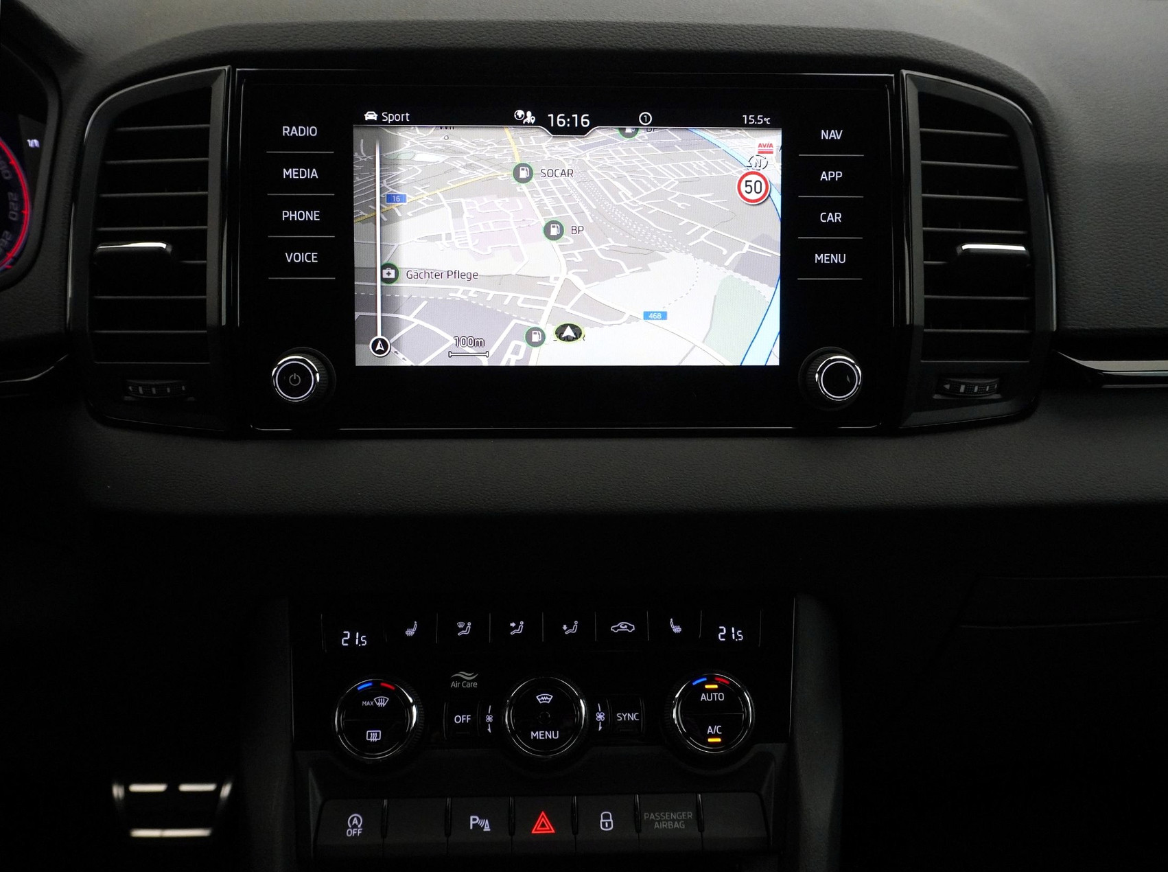 SKODA Karoq 2.0 TDI SportLine DSG 4×4