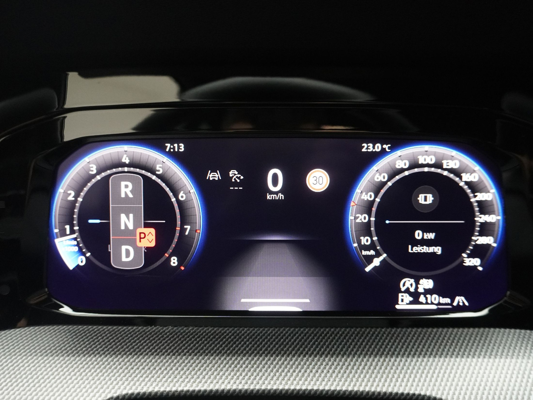 VW Golf 8.5 2.0 TSI DSG R Black Edition 4Motion (2025)