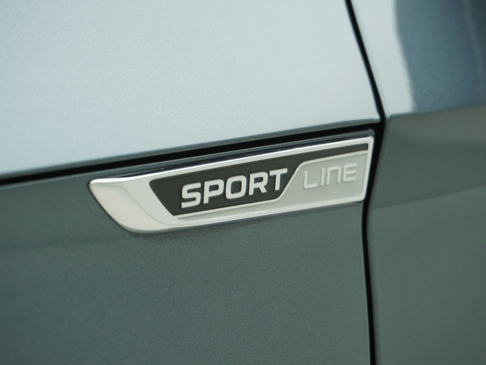 SKODA Superb Combi 1.4 TSI DSG PHEV Sport Line