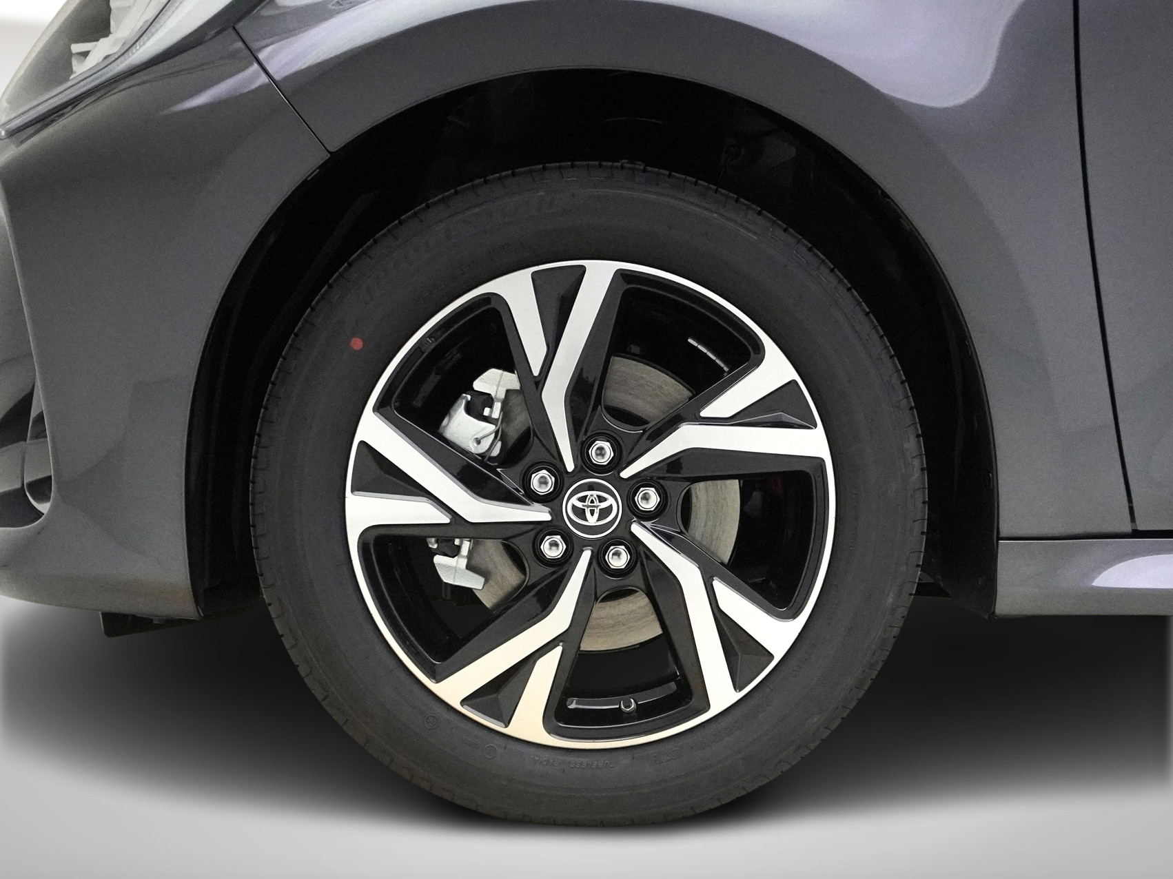 TOYOTA Yaris 1.5 VVT-i HSD Trend ** mit Lenkradheizung **