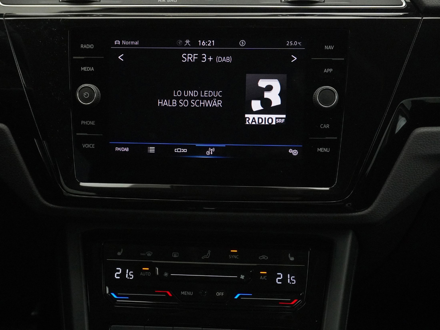 VW Touran 1.5 TSI R-Line DSG