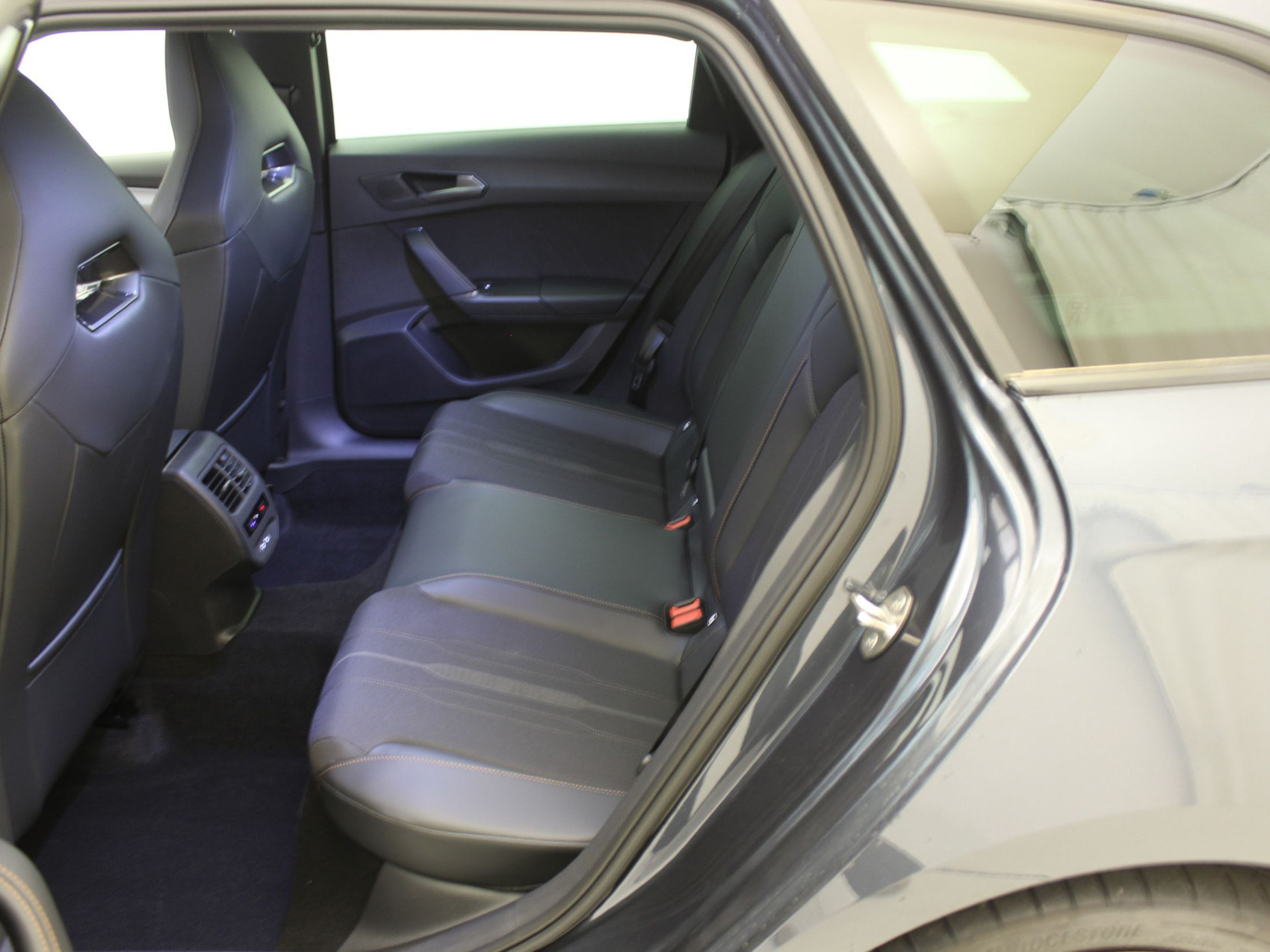 CUPRA Leon ST 1.5 eTSI ACT DSG