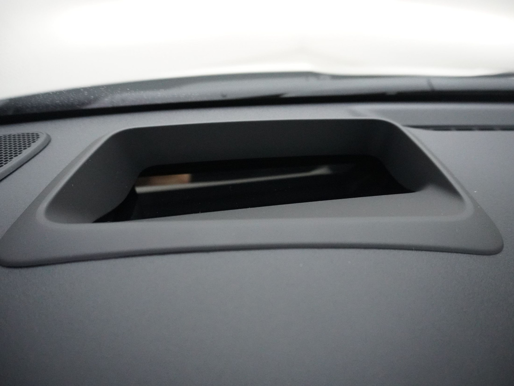 TOYOTA Yaris 1.5 VVT-i HSD GR Sport ** mit Head-Up **