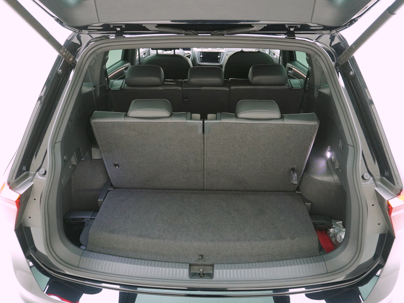 VW Tiguan Allspace 2.0 TSI DSG R-Line Black Style 4Motion