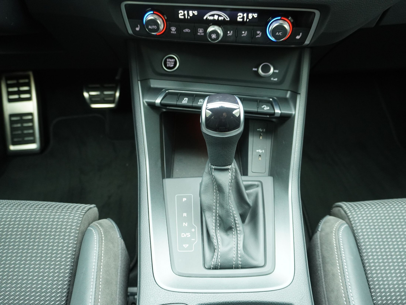 AUDI Q3 35 TFSI S line S-Tronic