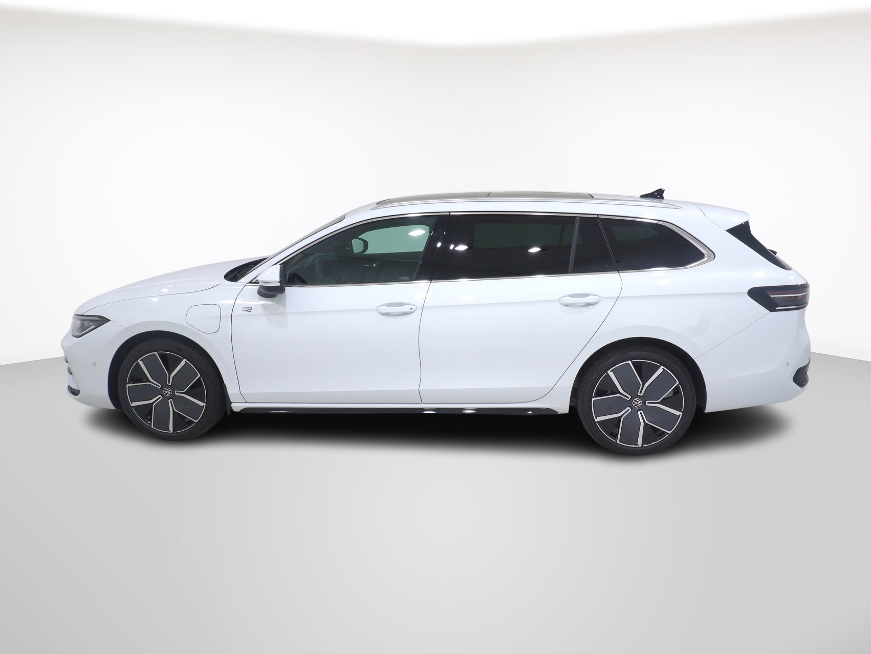 VW Passat Variant 1.5 TSI Plug-in-Hybrid R-Line
